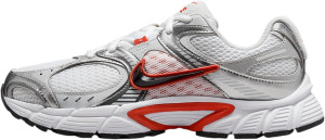 Кросівки жіночі Nike V5 Rnr (HQ7901-100) HQ7901-100