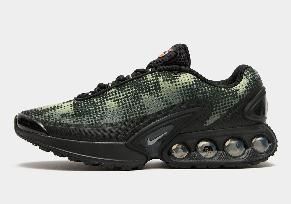 Кросівки Nike AIR MAX DN IB3078-010
