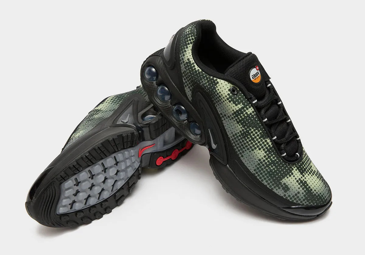 Кросівки Nike AIR MAX DN IB3078-010