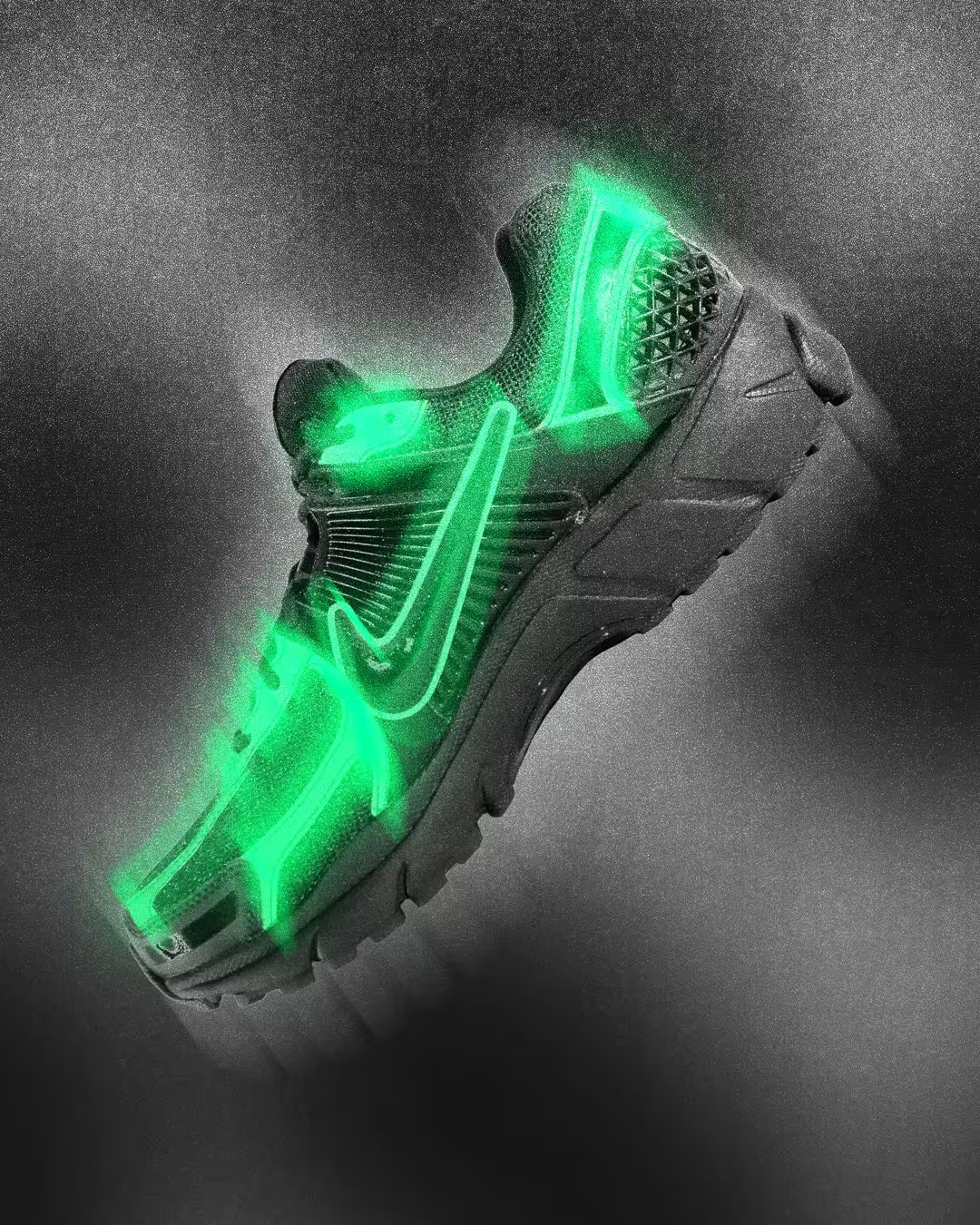Кросівки мужские Nike Zoom Vomero 5 Black FZ3313-001