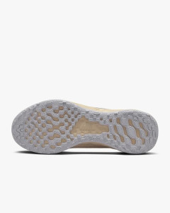 Кросівки Nike Revolution 6 DC3728-101