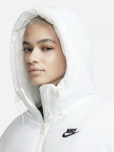 Парка жіноча Nike Sportswear Classic Puffer Therma-Fit Loose Hooded Parka White FB7675-133