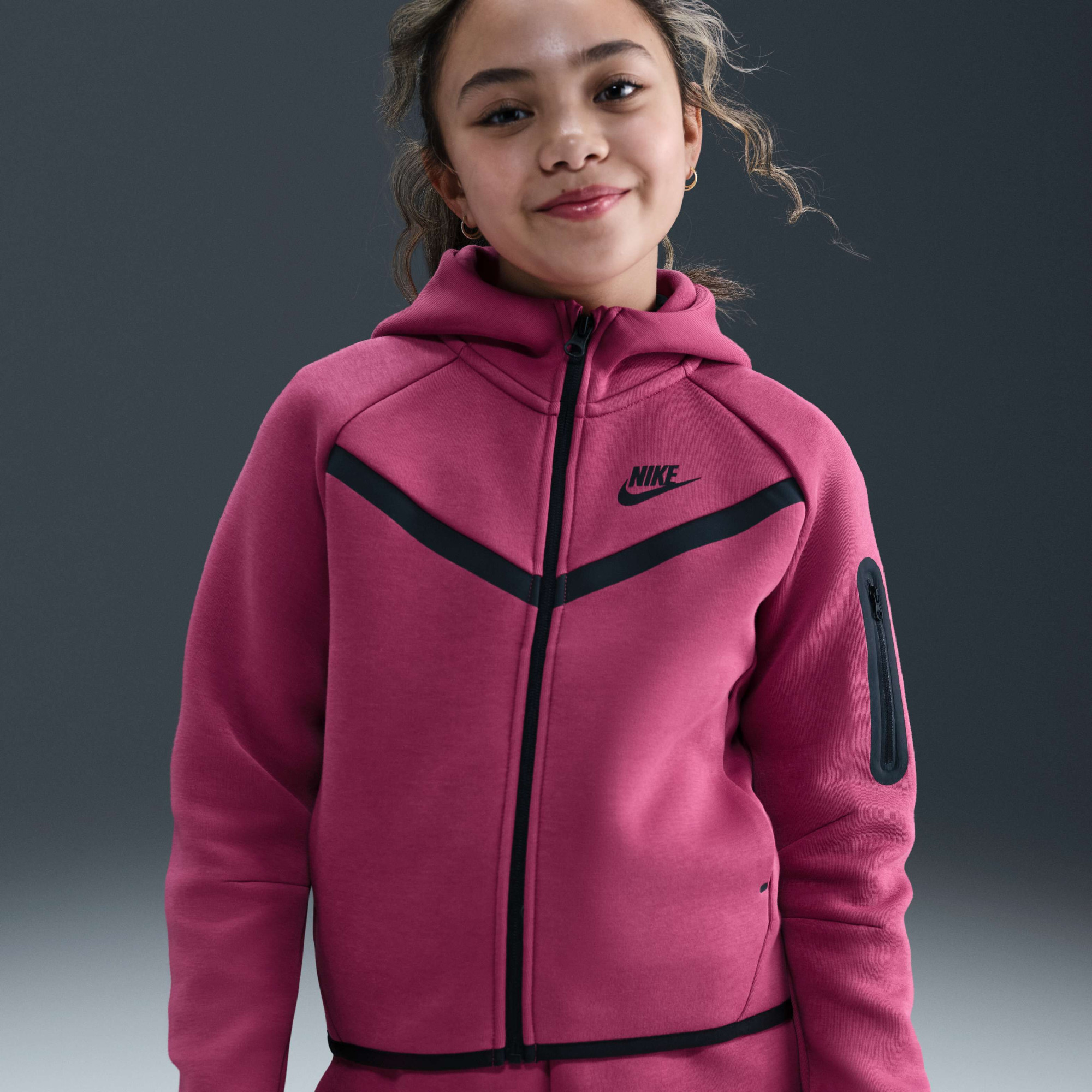 Толстовка дитяча Nike Sportswear Tech Fleece Girls' Full-Zip Hoodie HV8695-634