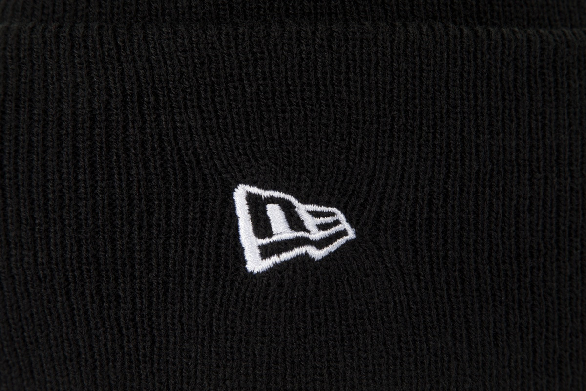 Шапка Wide Cuff Patch Knit 12033078N0H-BLK New Era o/s (Б/р) Чорний 12033078N0H-BLK
