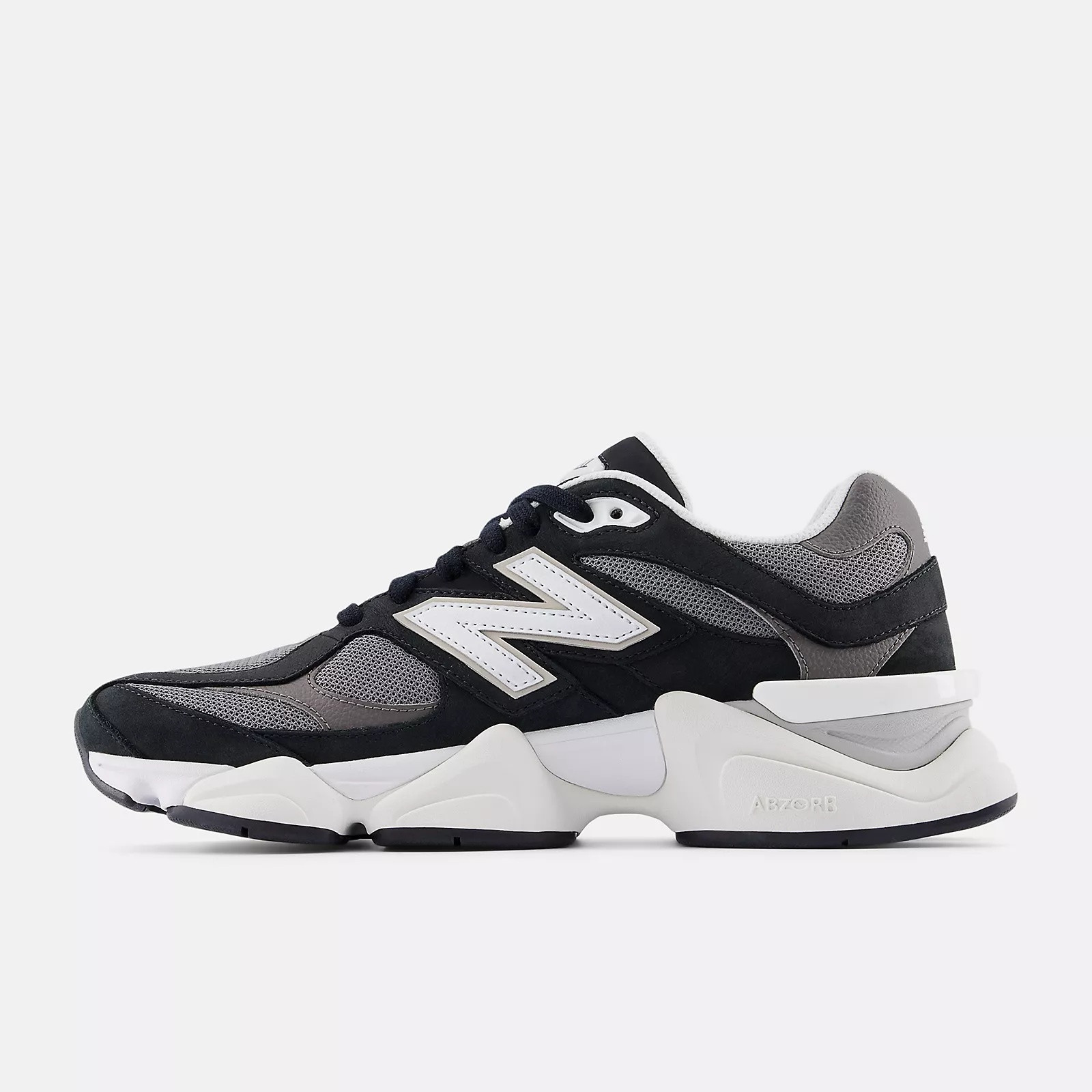 Кросівки унісекс New Balance 9060 U9060510 весна-осінь текстиль замша чорно-сірі U9060510