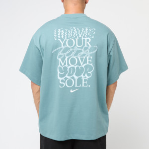 Футболка Nike SoloSwooth (синя) IH4294-008