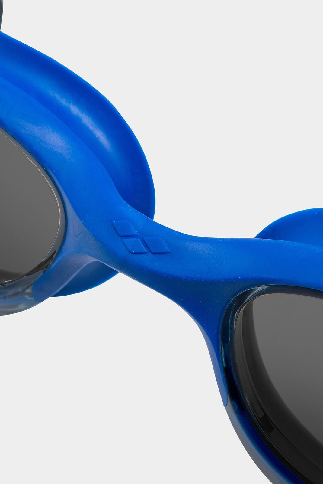 Окуляри для плавання Arena THE ONE PLUS POLARIZED синій, чорний One Size (011044-110) 011044-110