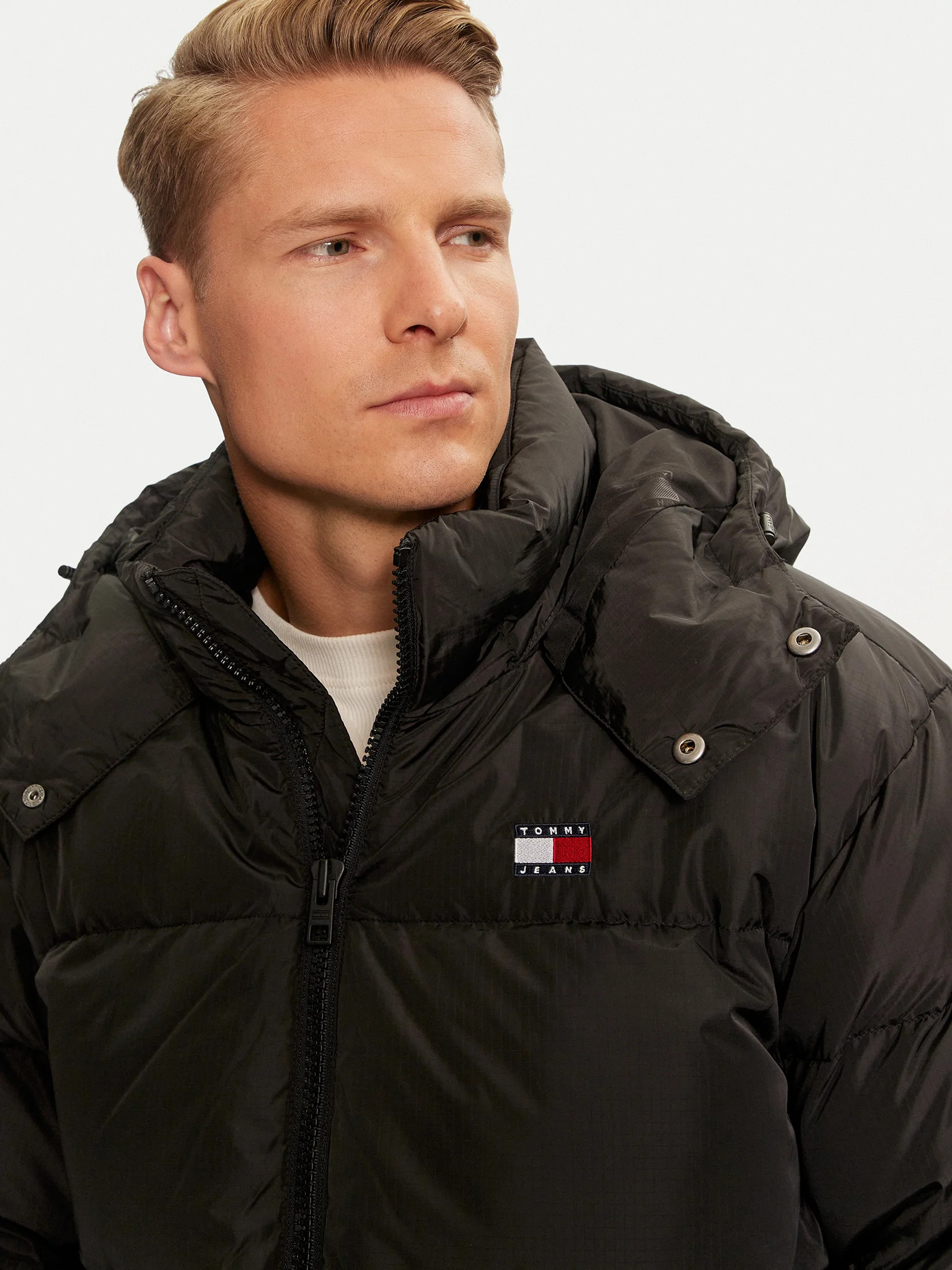 Пуховик Tommy Hilfigher Alaska Темно Синій DM0DM19537