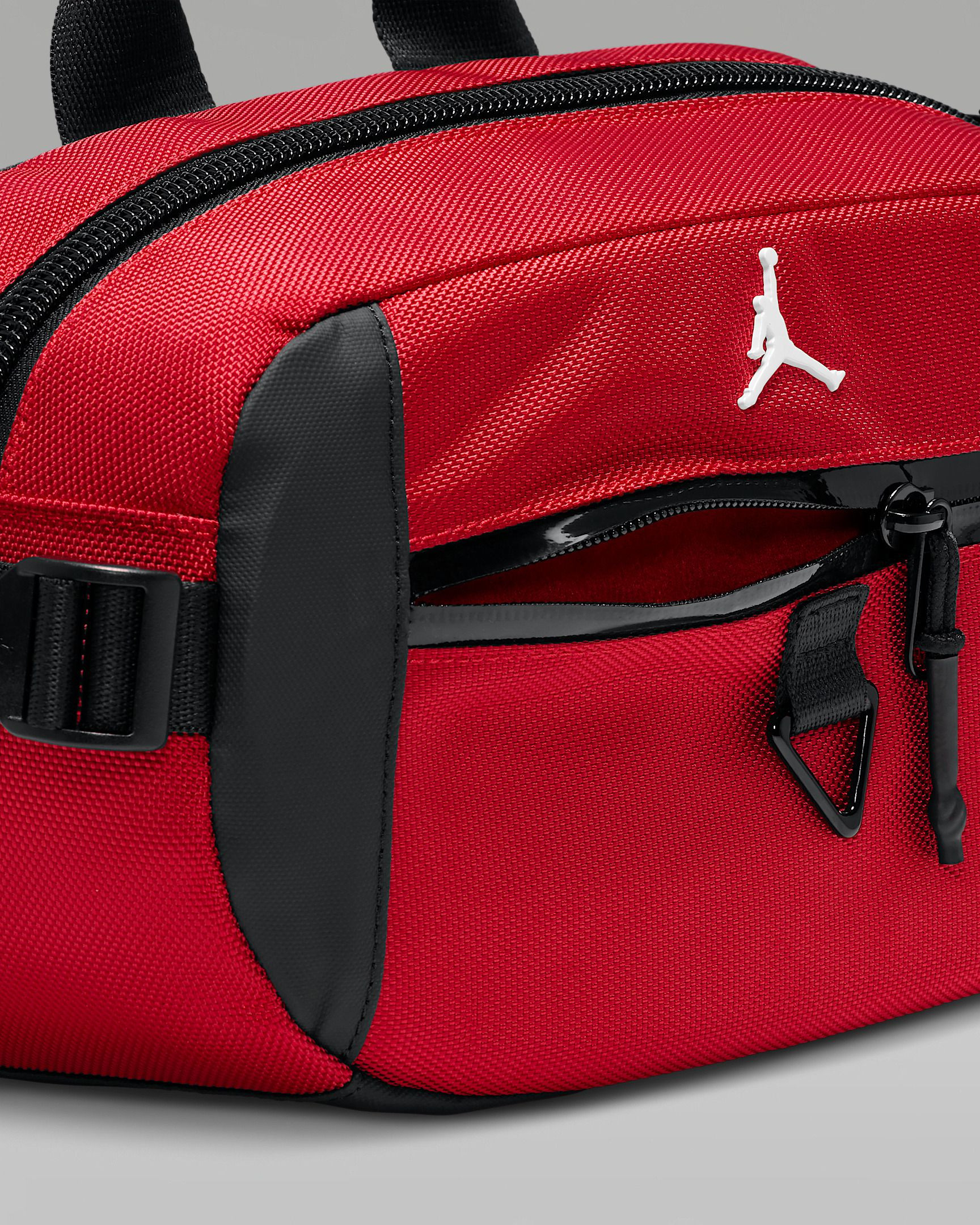 Сумка через плече Nike Air Jordan Sport Crossbody Bag UA9017-R78