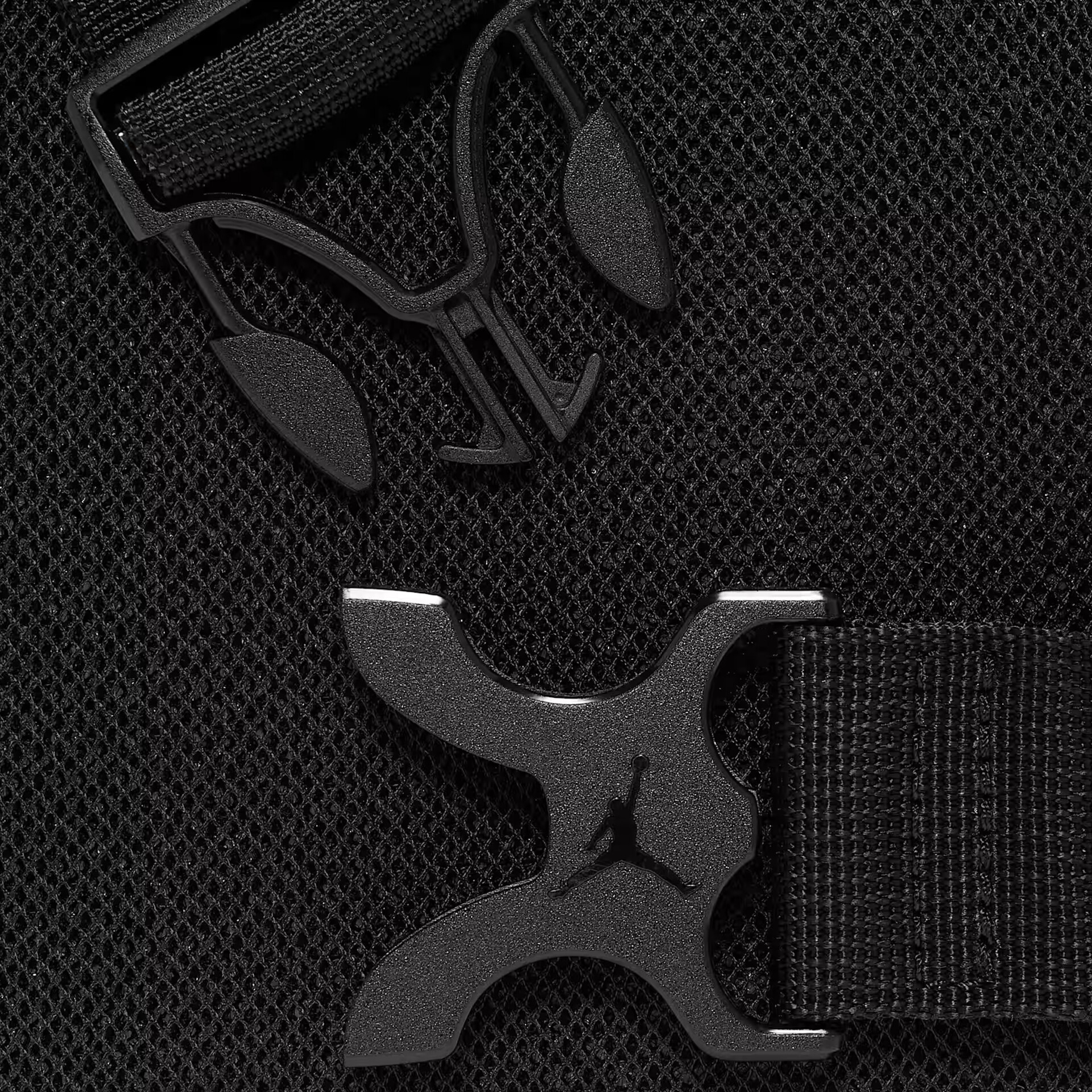 Сумка Jordan JAM FRANCHISE HIP BAG MA9041-023