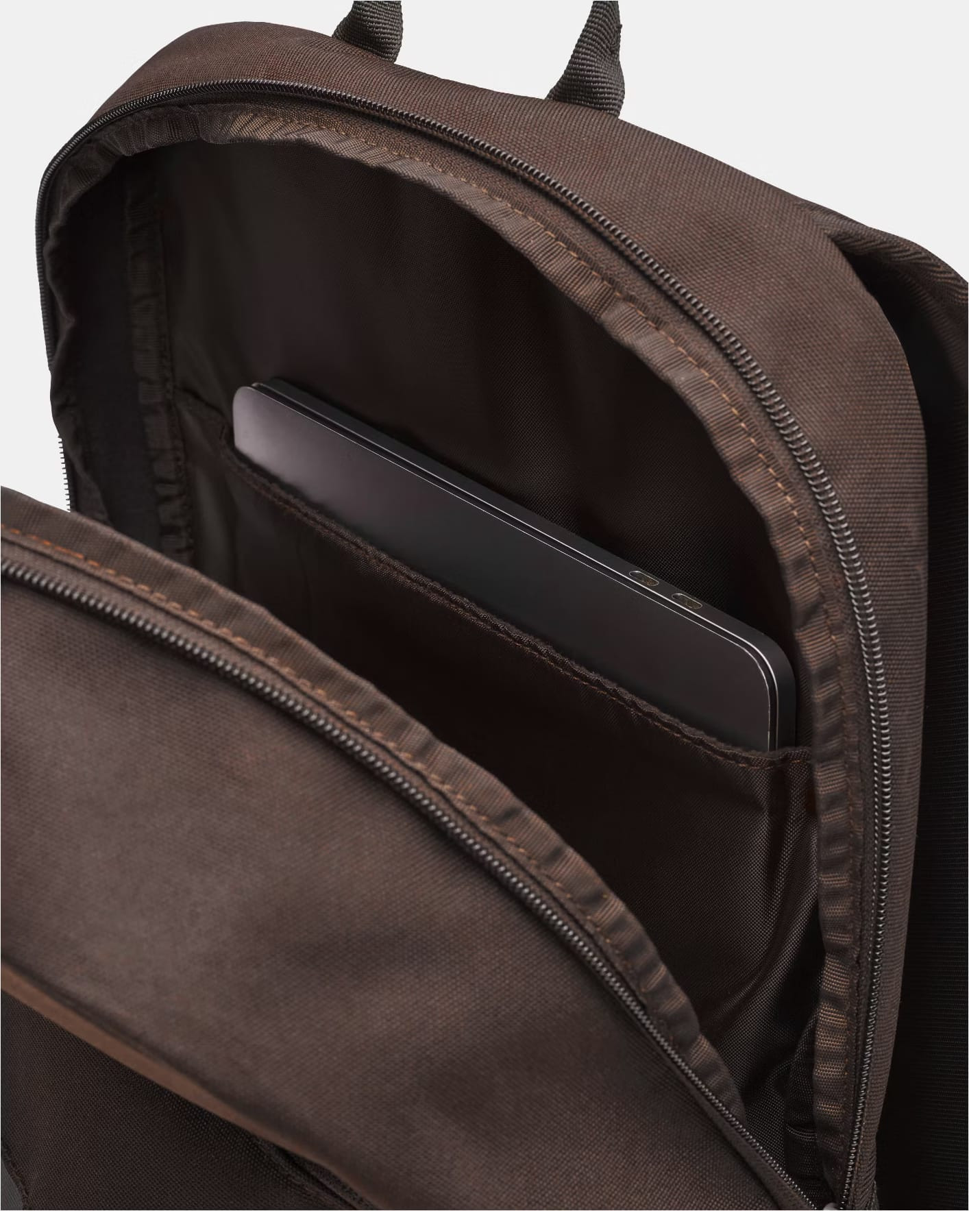 Рюкзак UA Triumph Campus BP 23L коричневий Уні 28 х 46 х 15 см 1384462-246
