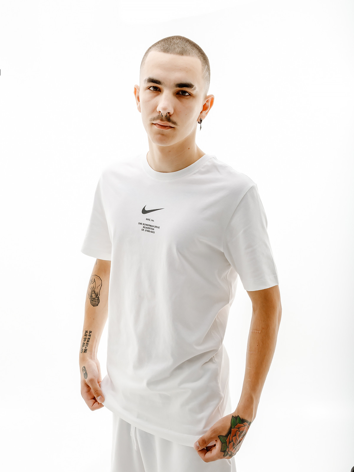 Футболка Nike M NSW TEE BIG SWOOSH DZ2881-100