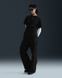 Штани жіночі Nike Sportswear Everything Wovens Black HM6976-010