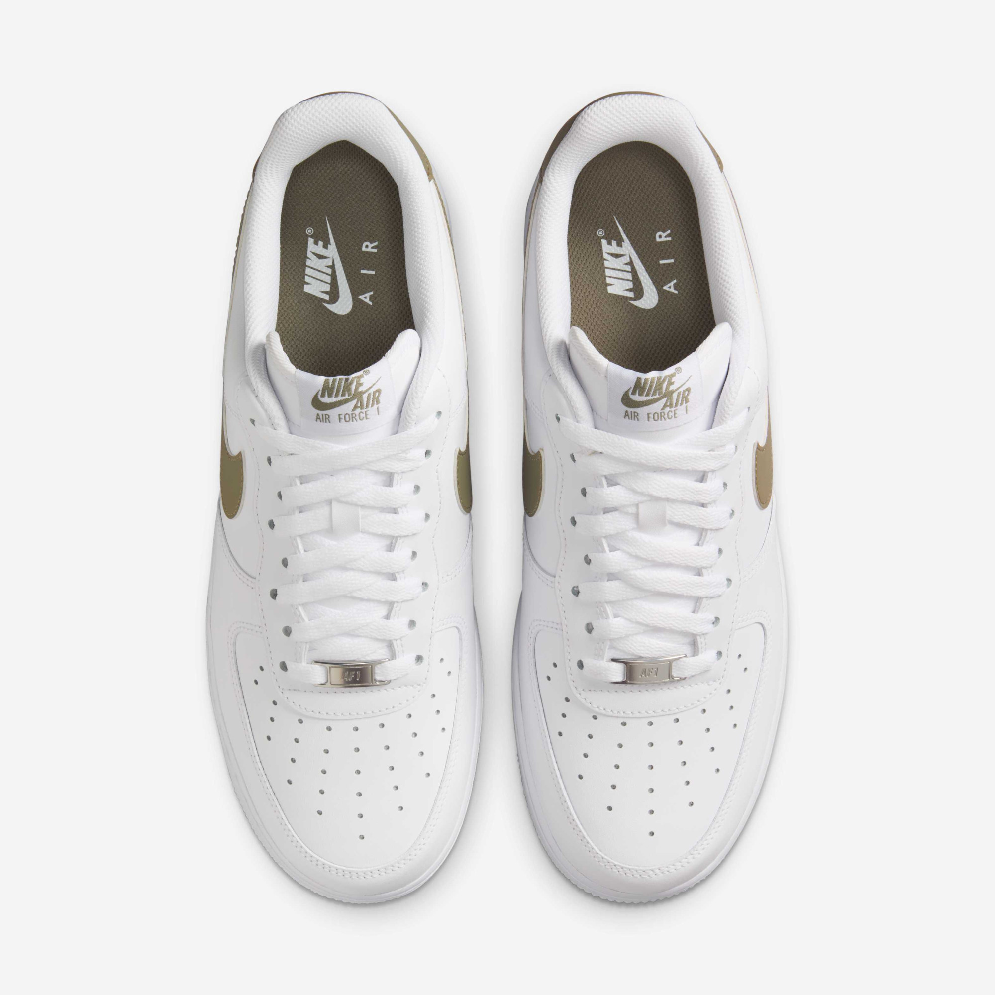 Кросівки чоловічі Nike Air Force 1 07 White FJ4146-116
