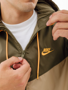 Вітровка Nike M NK WVN LND WR HD JKT DA0001-247