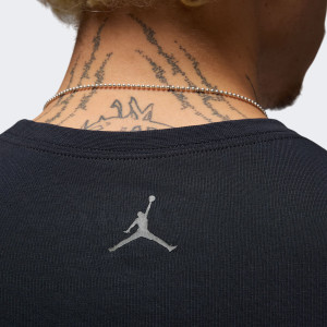 Футболка HJ2336-010 Nike HJ2336-010