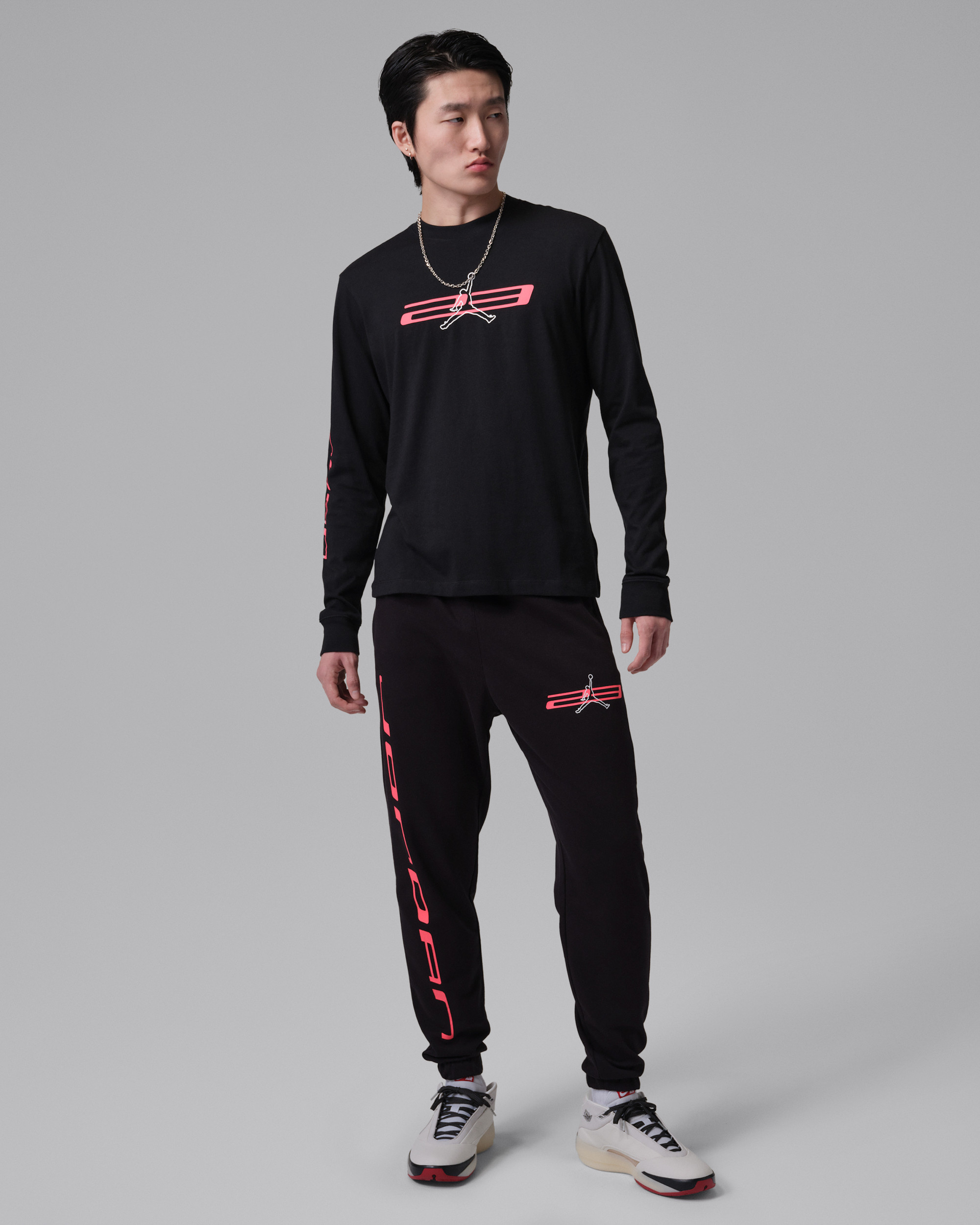 Футболка Jordan M DF SPT GFX LS CREW IF0855-010