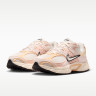 Кросівки Nike W NIKE V5 RNR II6294-102