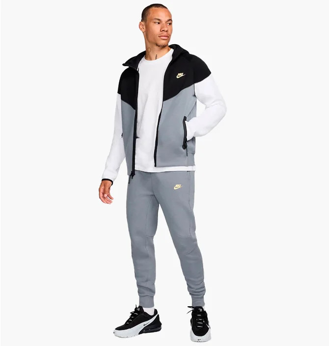 Костюм спортивний Nike Tech Fleece FZ4709-011_FZ4710-065
