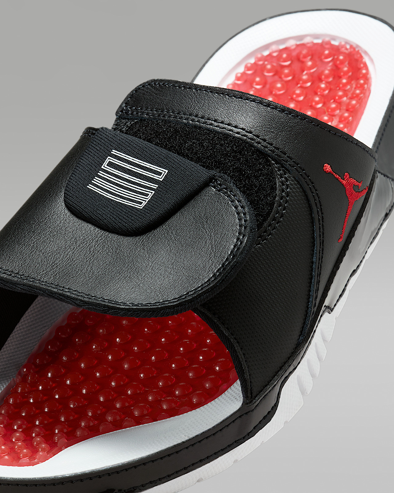 Шльопанці Jordan HYDRO XI RETRO FN2452-006