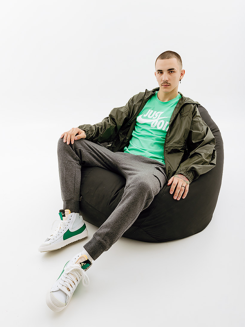 Футболка Nike M NSW TEE JUST DO IT SWOOSH AR5006-363