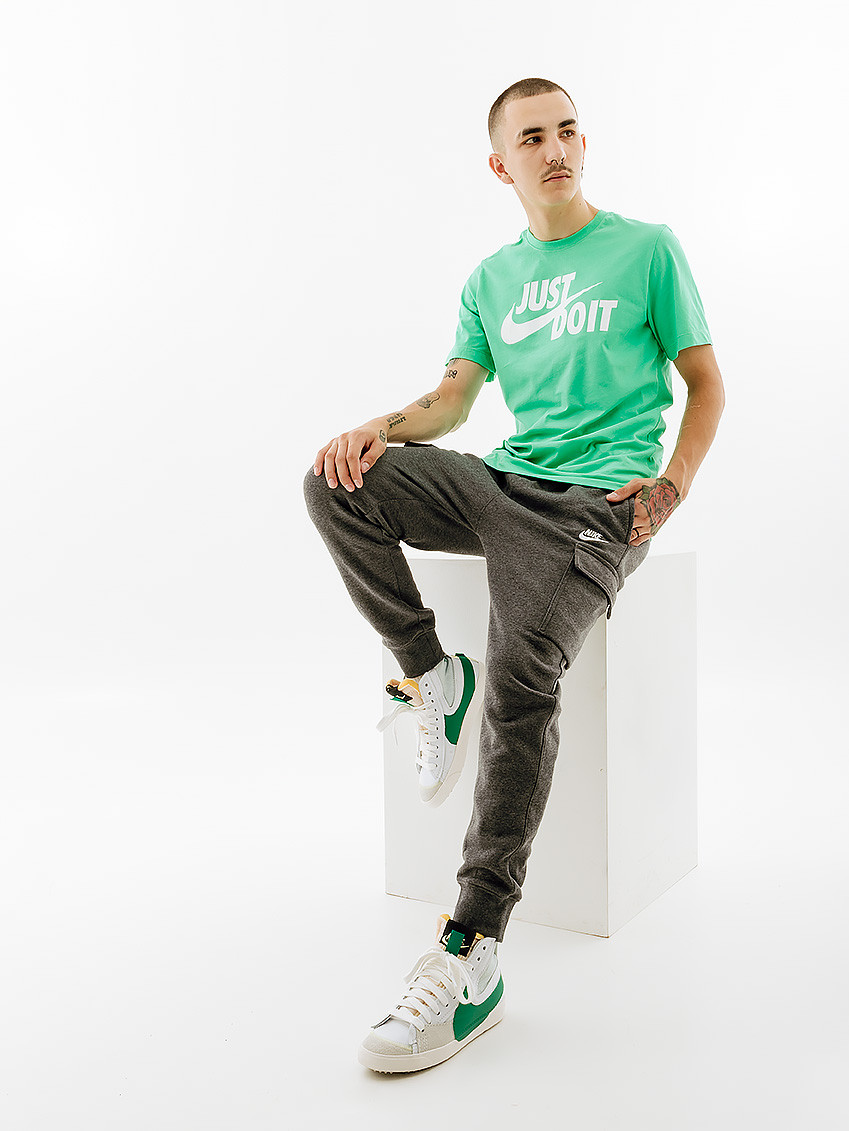 Футболка Nike M NSW TEE JUST DO IT SWOOSH AR5006-363