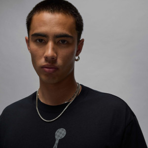 Футболка чоловіча Air Jordan Brk Mg Fill Ss Crew Black IF0399-010