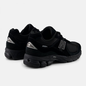 Кросівки унісекс New Balance 2002R Black U200278J 45.5 U200278J