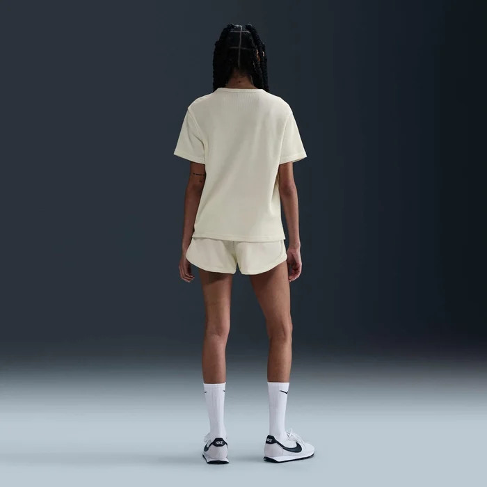 Футболка W NSW NK CHLL WFL SS TOP HJ3838-134 Nike L Бежевий HJ3838-134