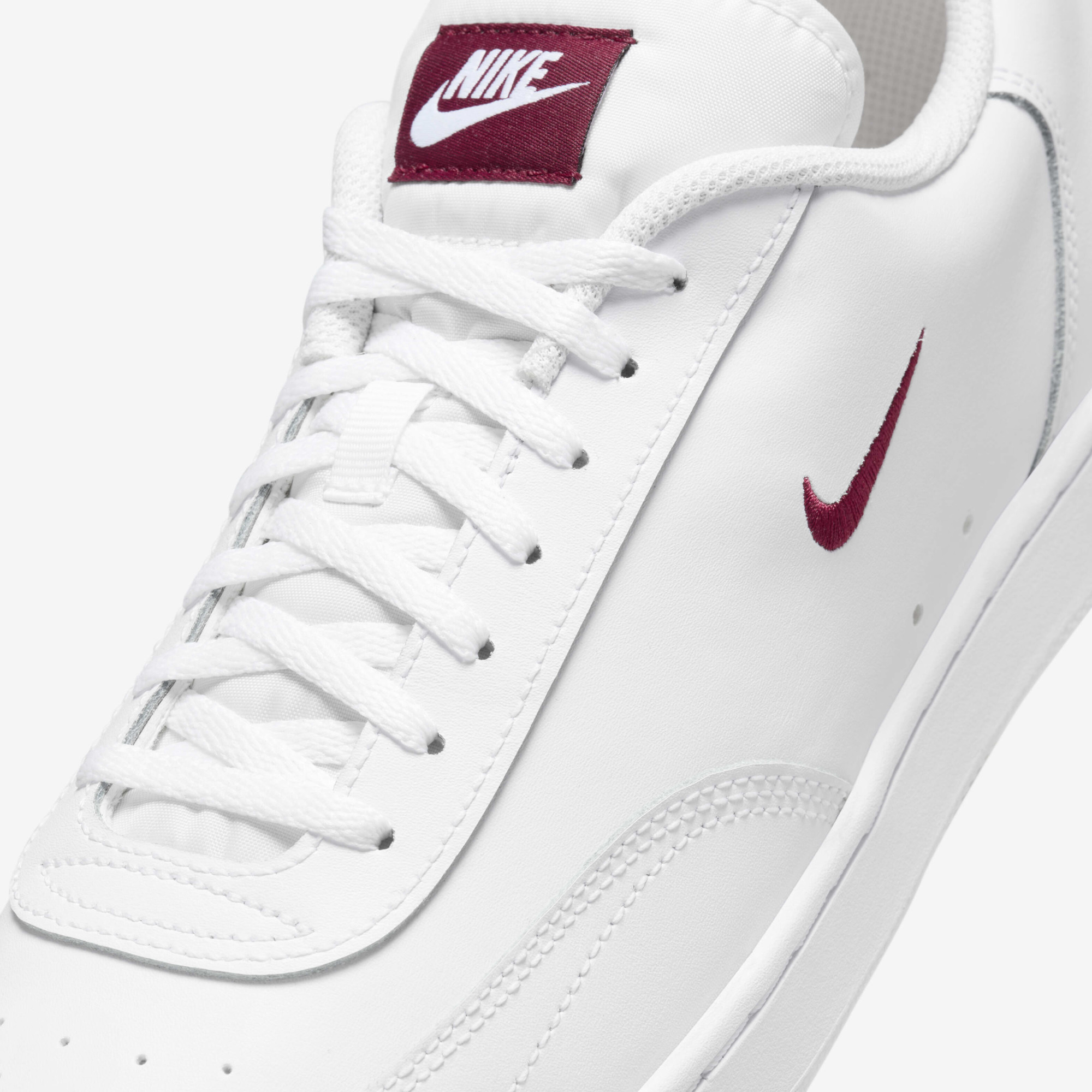 Кросівки чоловічі Nike Court Vintage White CJ1679-105
