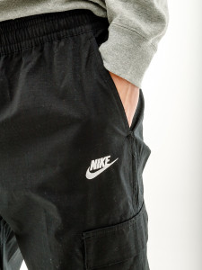 Штани Nike CLUB CARGO WVN PANT DX0613-010