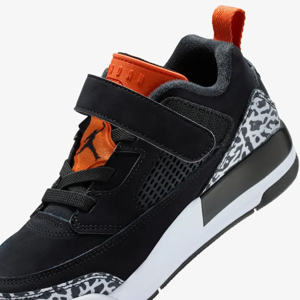 Кросівки FQ3951-008 Nike FQ3951-008