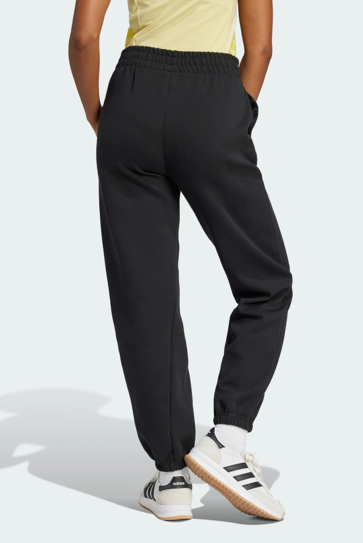 Штани W FI SL PT JE3977 Adidas XS Чорний JE3977