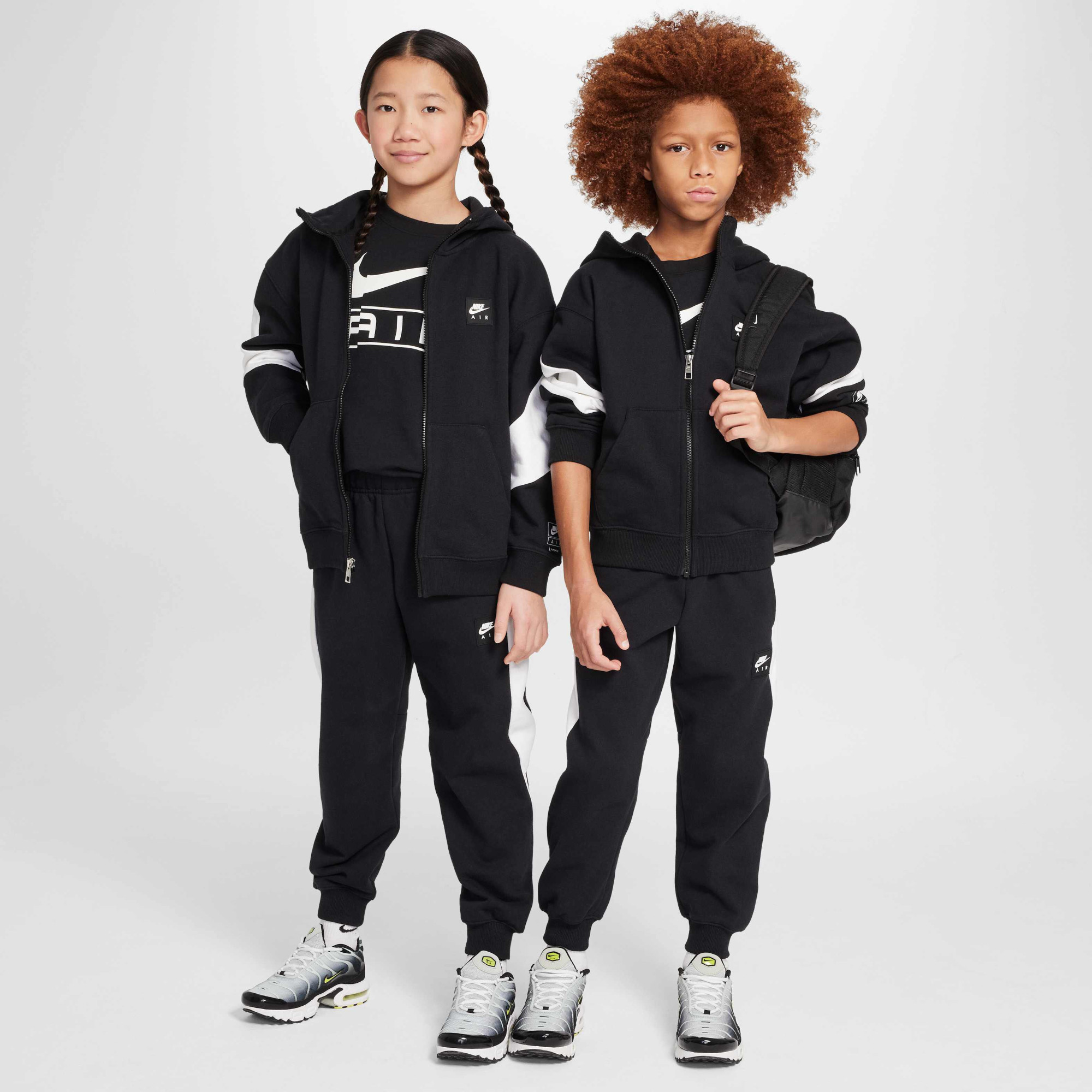 Кофта HV1219-010 Nike HV1219-010