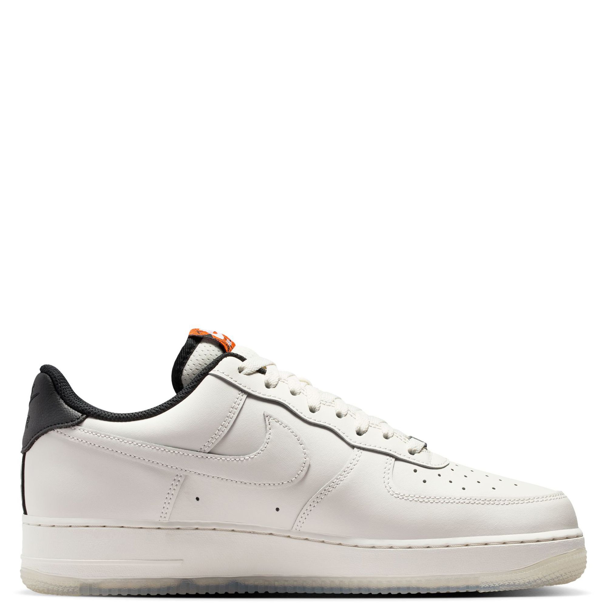 Кросівки Nike AIR FORCE 1 07 IQ0293-030