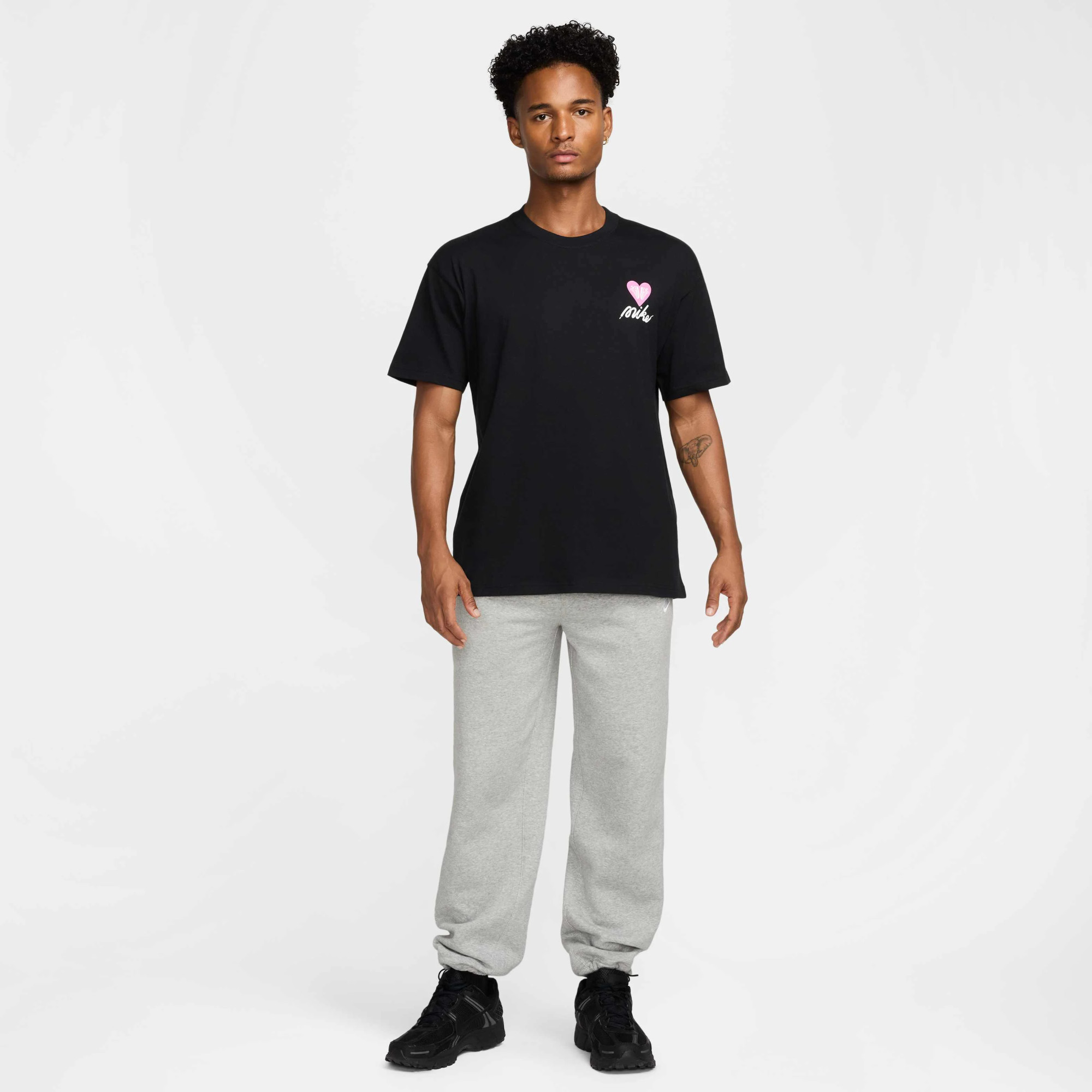 Футболка Nike NSW TEE M90 OC V DAY HJ0584-010