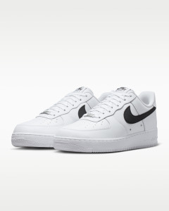 Кросівки Nike AIR FORCE 1 07 LV8 IR0952-100