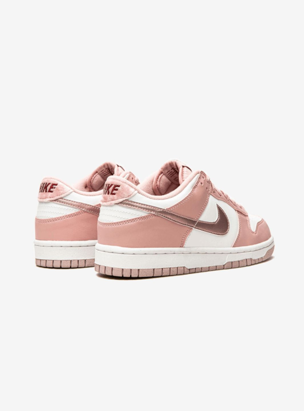 Кросівки NIKE DUNK LOW GS Діт 5.5Y DO6485-600