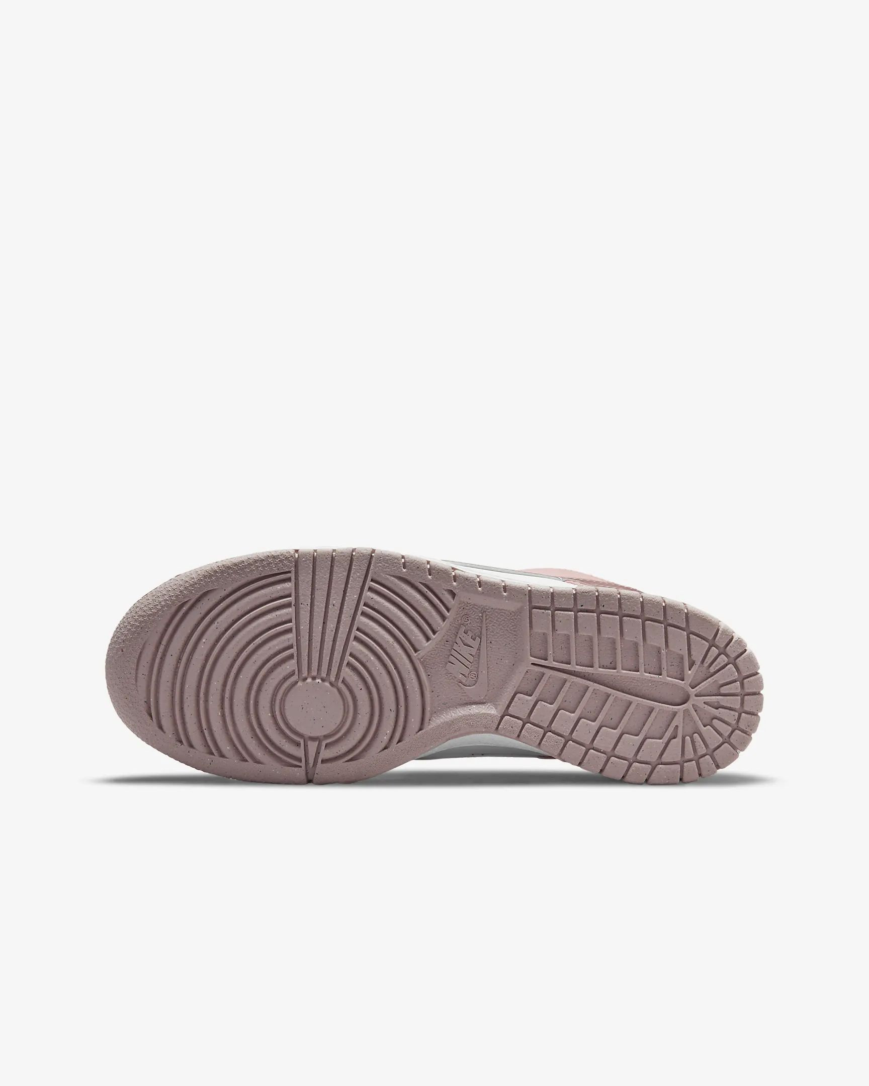 Кросівки NIKE DUNK LOW GS Діт 5.5Y DO6485-600