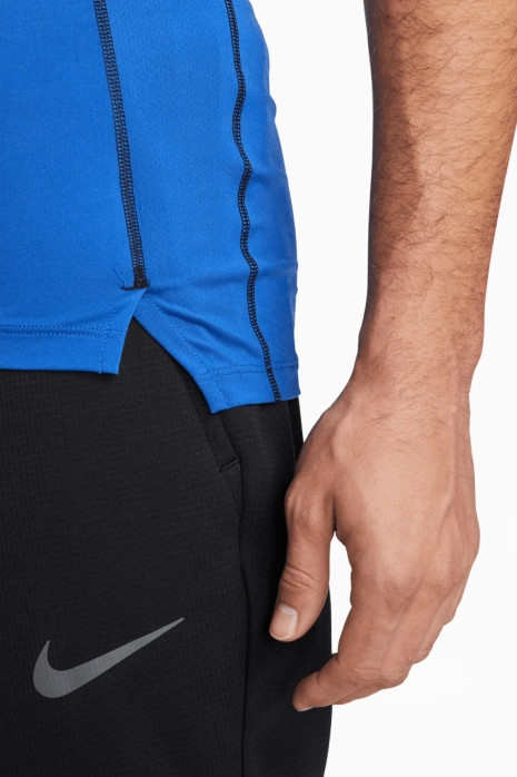 Термофутболка Nike Pro Dri-FIT DD1992-480