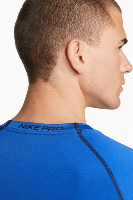 Термофутболка Nike Pro Dri-FIT DD1992-480