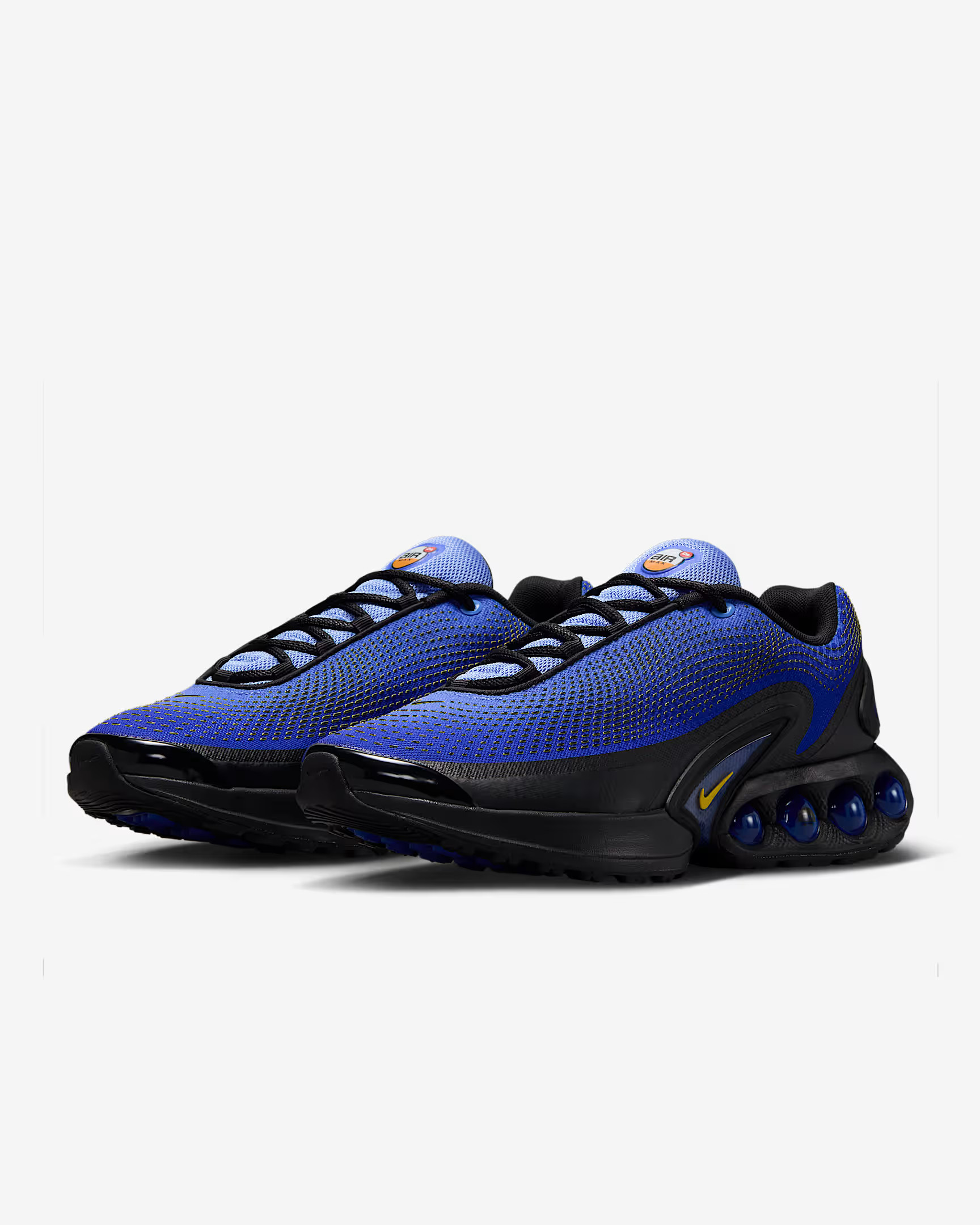 Кросівки Nike AIR MAX DN IB7673-400