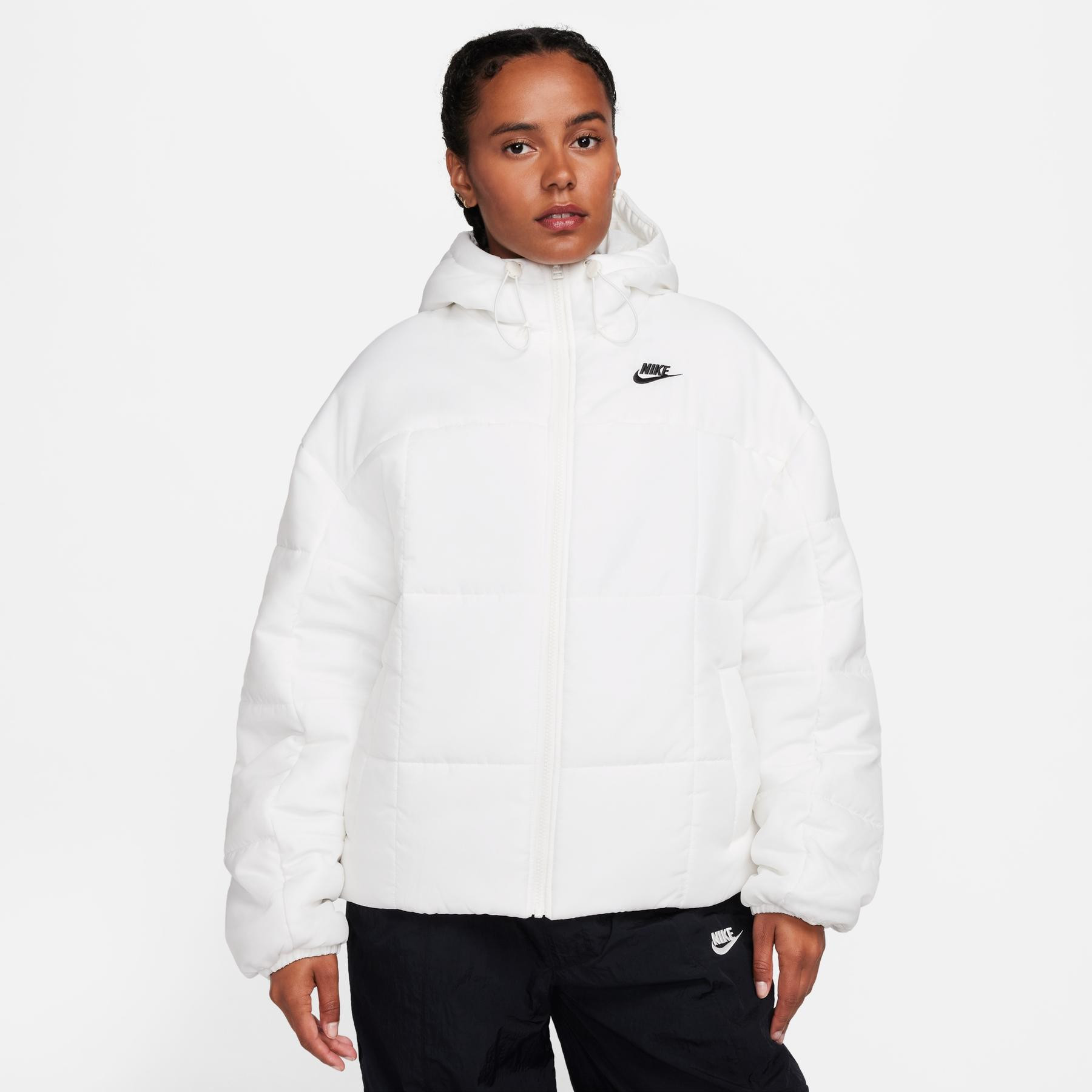 Куртка жіноча Nike Sportswear Classic Puffer Therma-Fit Loose Hooded Jacket White FB7672-133