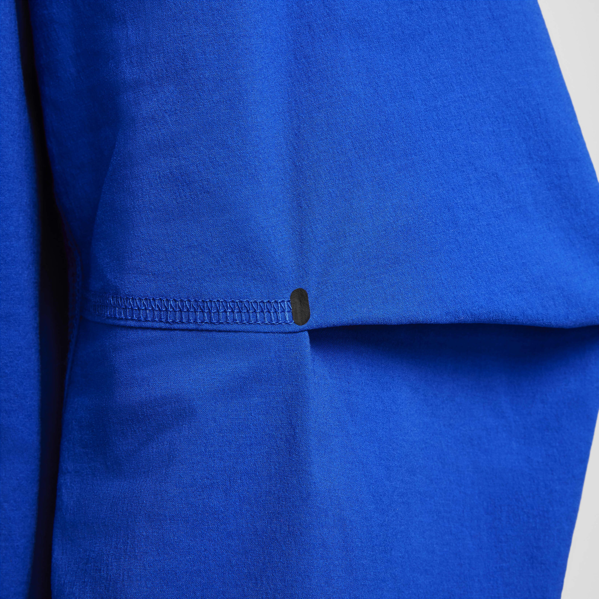 Куртка чоловіча Nike Tech Blue HM7151-480