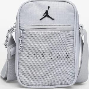 Сумка Nike Jam Blacktop Festtival Bag 1.7L сірий Чол 23 х 15 х 5 см (MA9190-G3A) MA9190-G3A