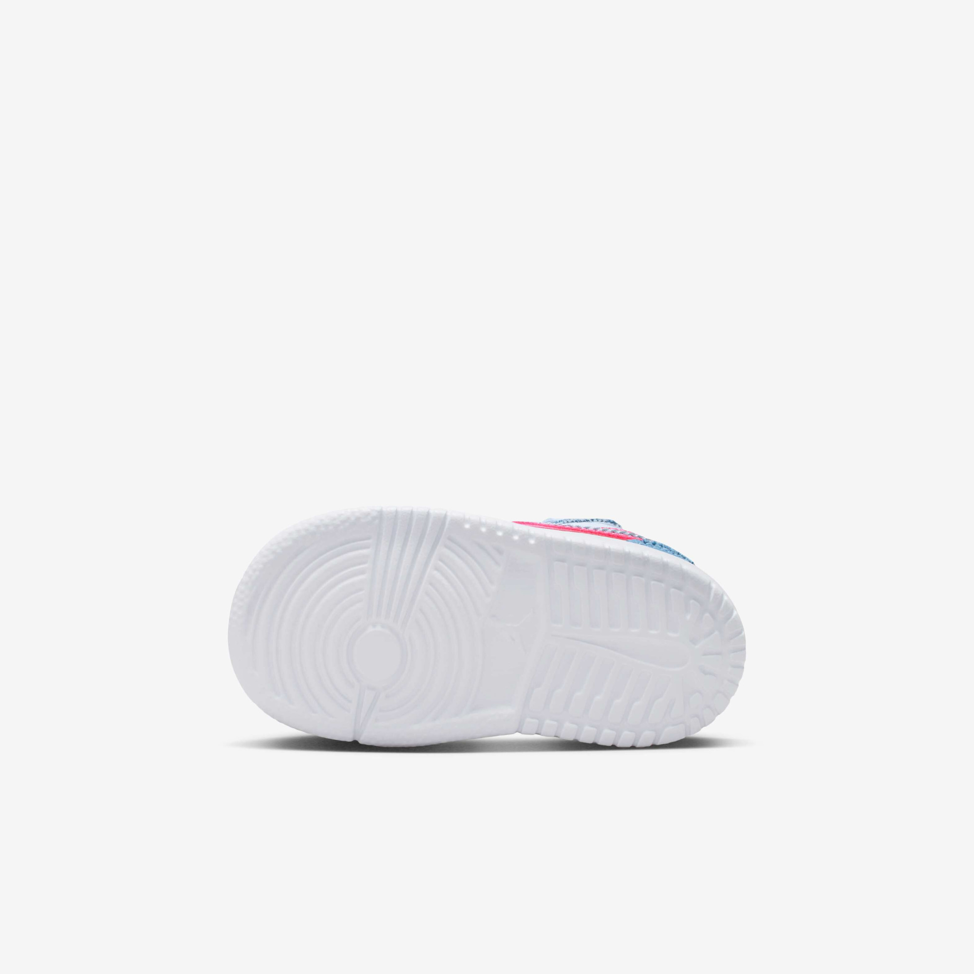 Кросівки HQ2002-400 Nike HQ2002-400