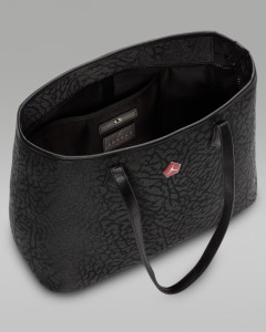 Сумка на плече Jordan Icon (32 L) (IB8457-045) IB8457-045