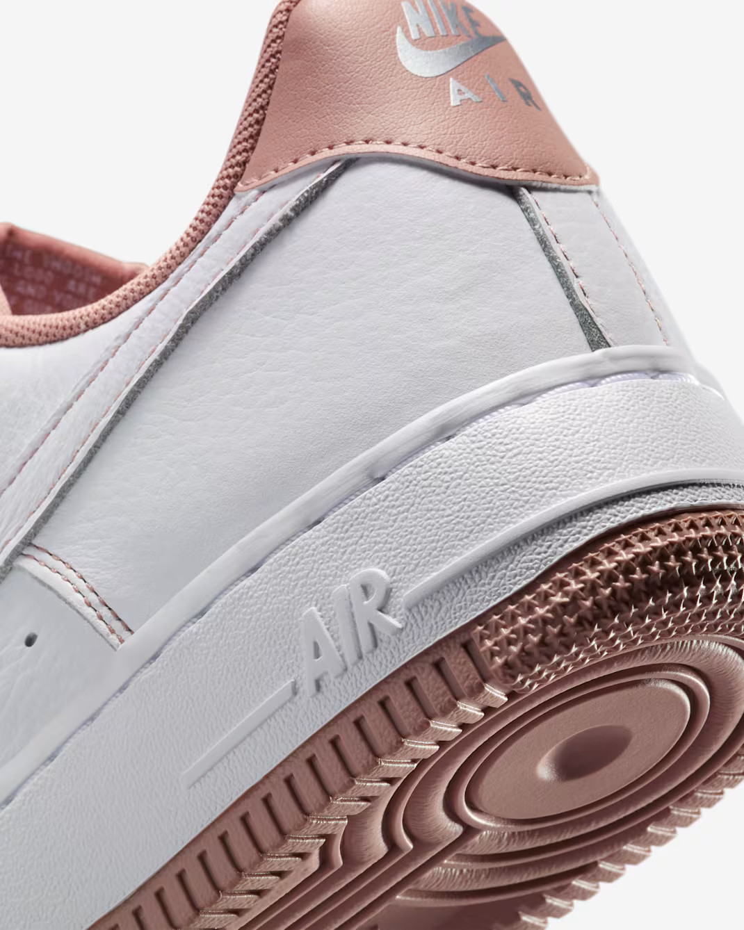 Кросівки IB6543-100 Nike IB6543-100