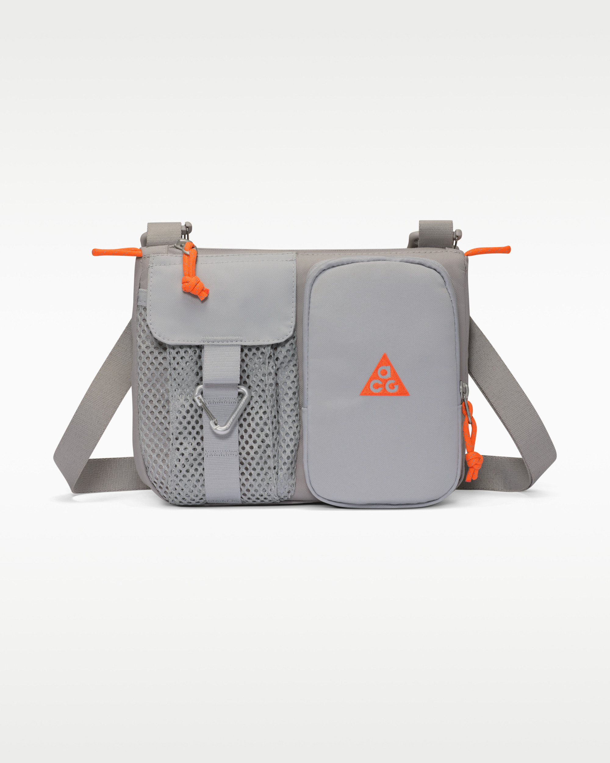 Сумка Nike ACG DAYMAX CROSSBODY HJ8180-009