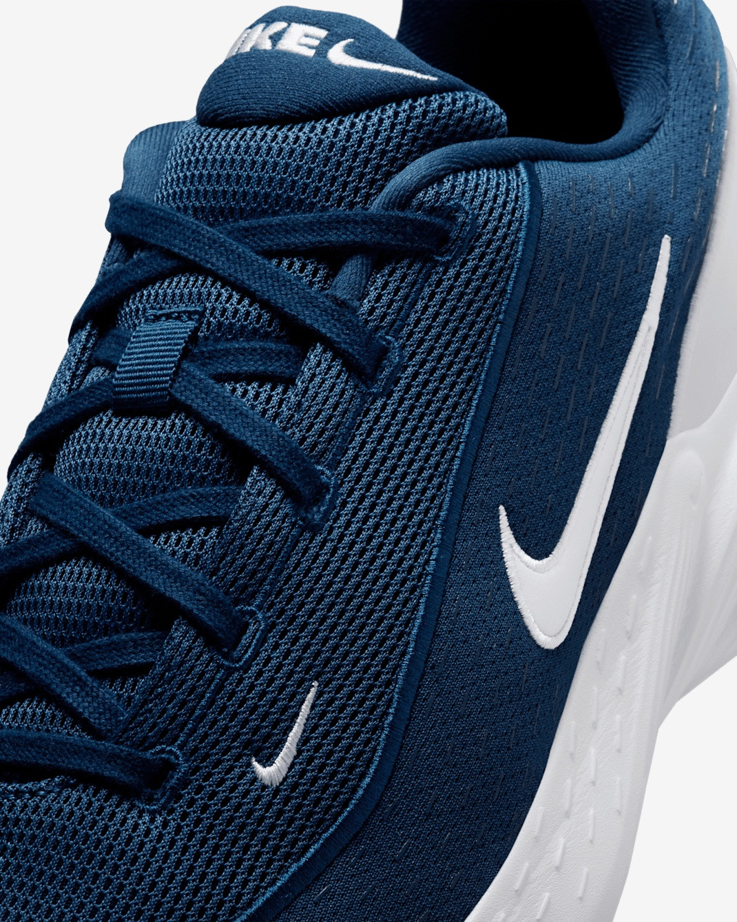 Кросівки Nike UPLIFT SC IB2765-401